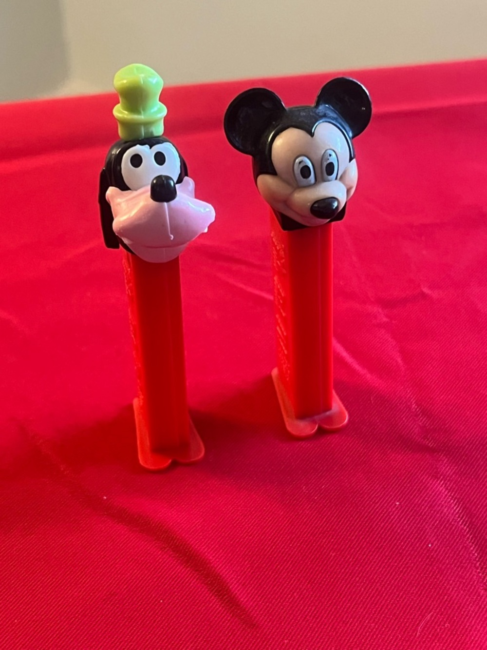 Vintage Goofy and Mickey PEZ dispenser